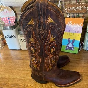Ariat Boots! Like new!